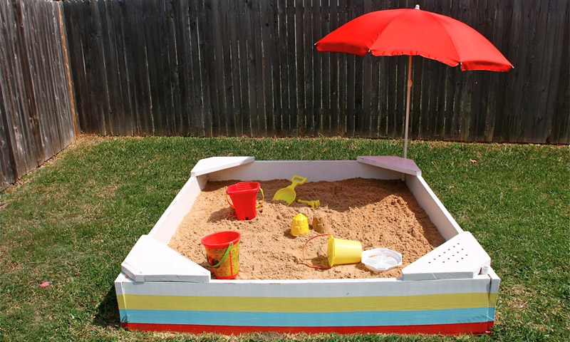 Sandbox DIY pentru copii