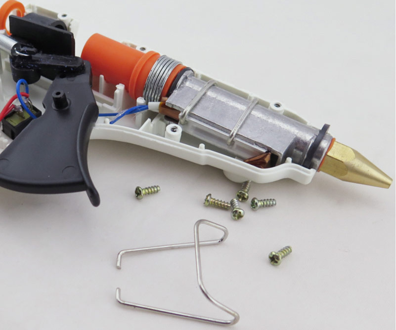 Glue heating gun chamber