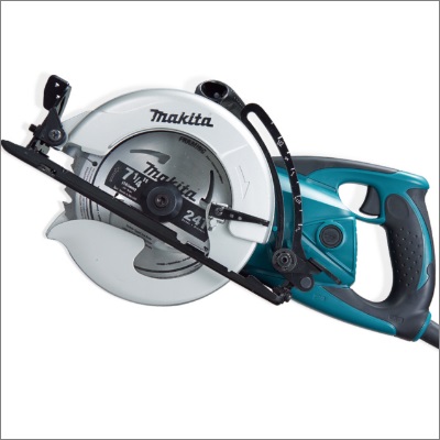 Makita 5477NB 2m