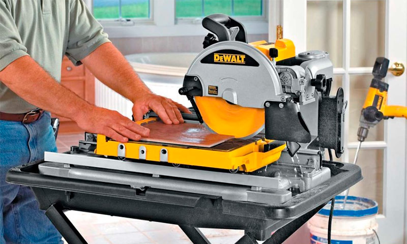 Top tile cutters rating