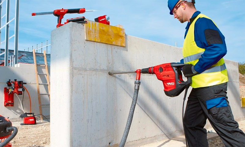 Professional rotary hammers