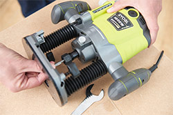 Ryobi RRT1600 K 1 m