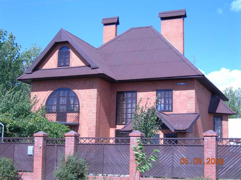 Large roof covered by Ondulin