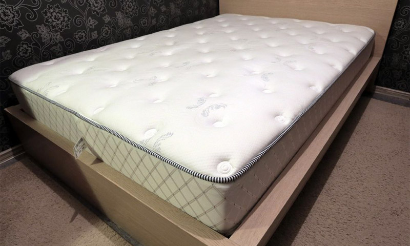 Mattress for bed