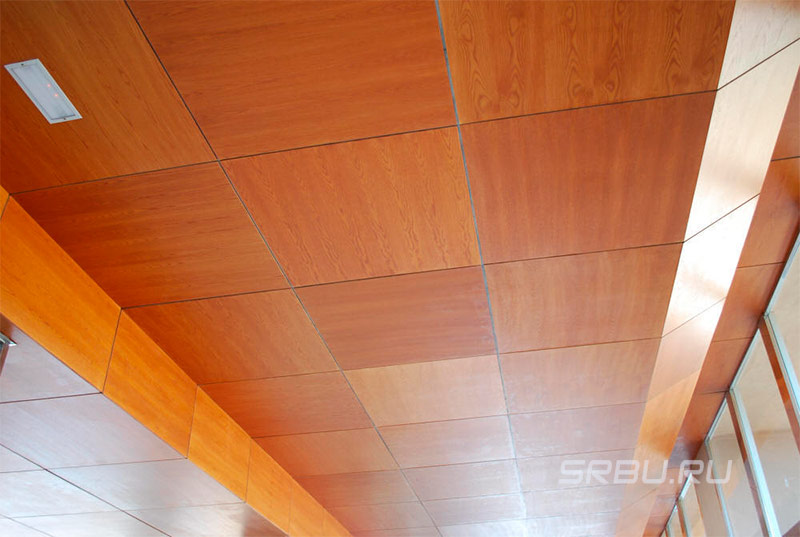 Soffitto in compensato