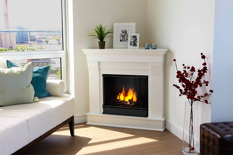 Corner fireplace