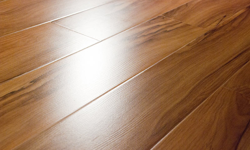 Đánh giá và ý kiến ​​về việc sử dụng laminate với chamfer