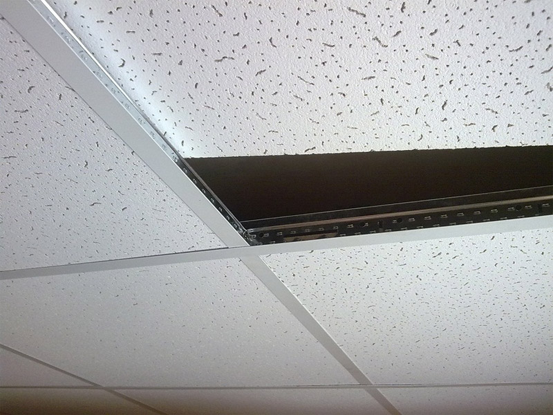 Ceiling Armstrong type na Baikal