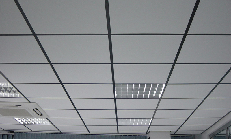 Specifiche tecniche di Armstrong Ceiling