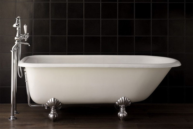 Cast iron bathtub