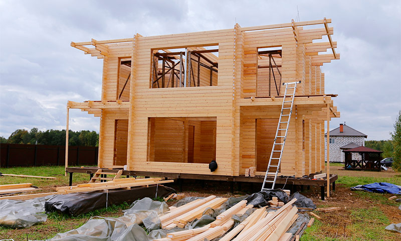 Tekniken för att bygga ett hus från en dubbelbalk enligt finsk teknik Varmt hus