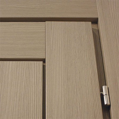 Eco-veneered doors