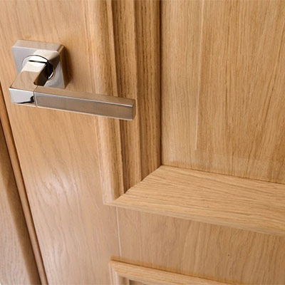 Pintu Veneered