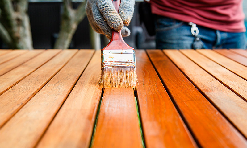 Vernice per legno - tipi, composizione, caratteristiche e applicazione