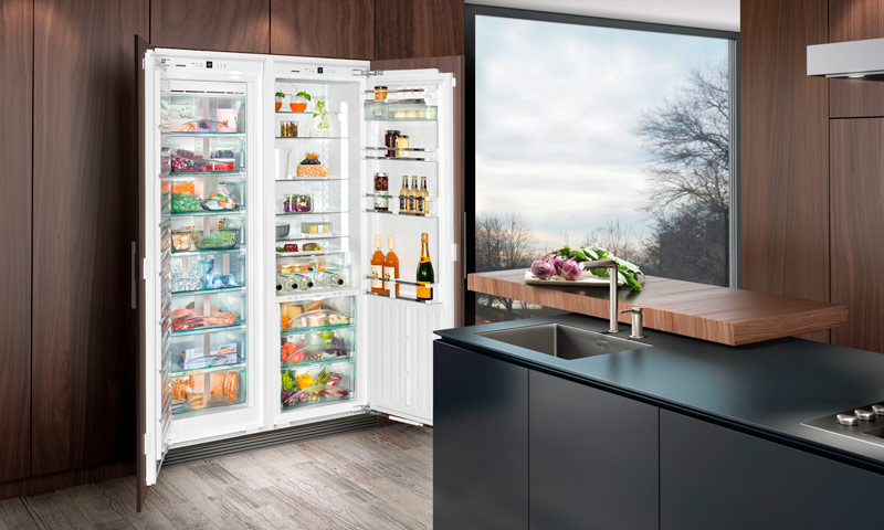 Built-in refrigerators Side by Side