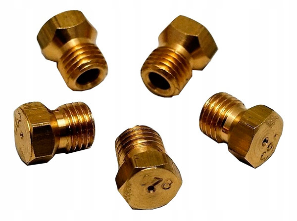 Spray nozzles